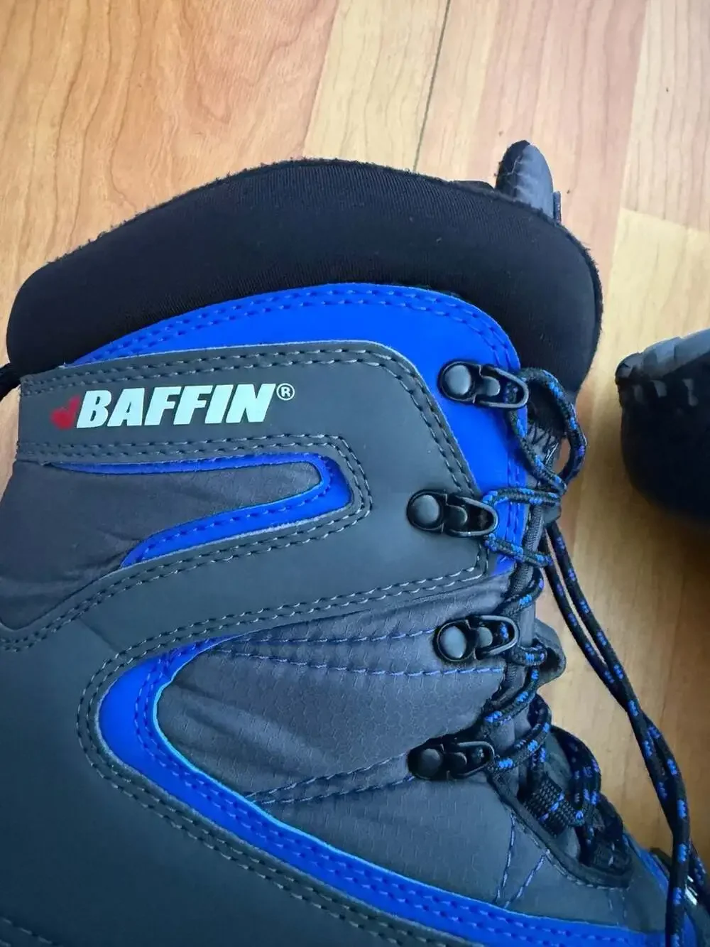 Baffin Men's Yoho-M Insulated Synthetic Boots, Black/Blue, Size 7 US